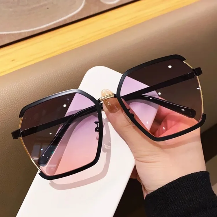 Hot Summer Luxury advanced Gradient Ins Style UV Protection Metal Square Big Frame Women Half Frame Trendy Shades Sunglasses