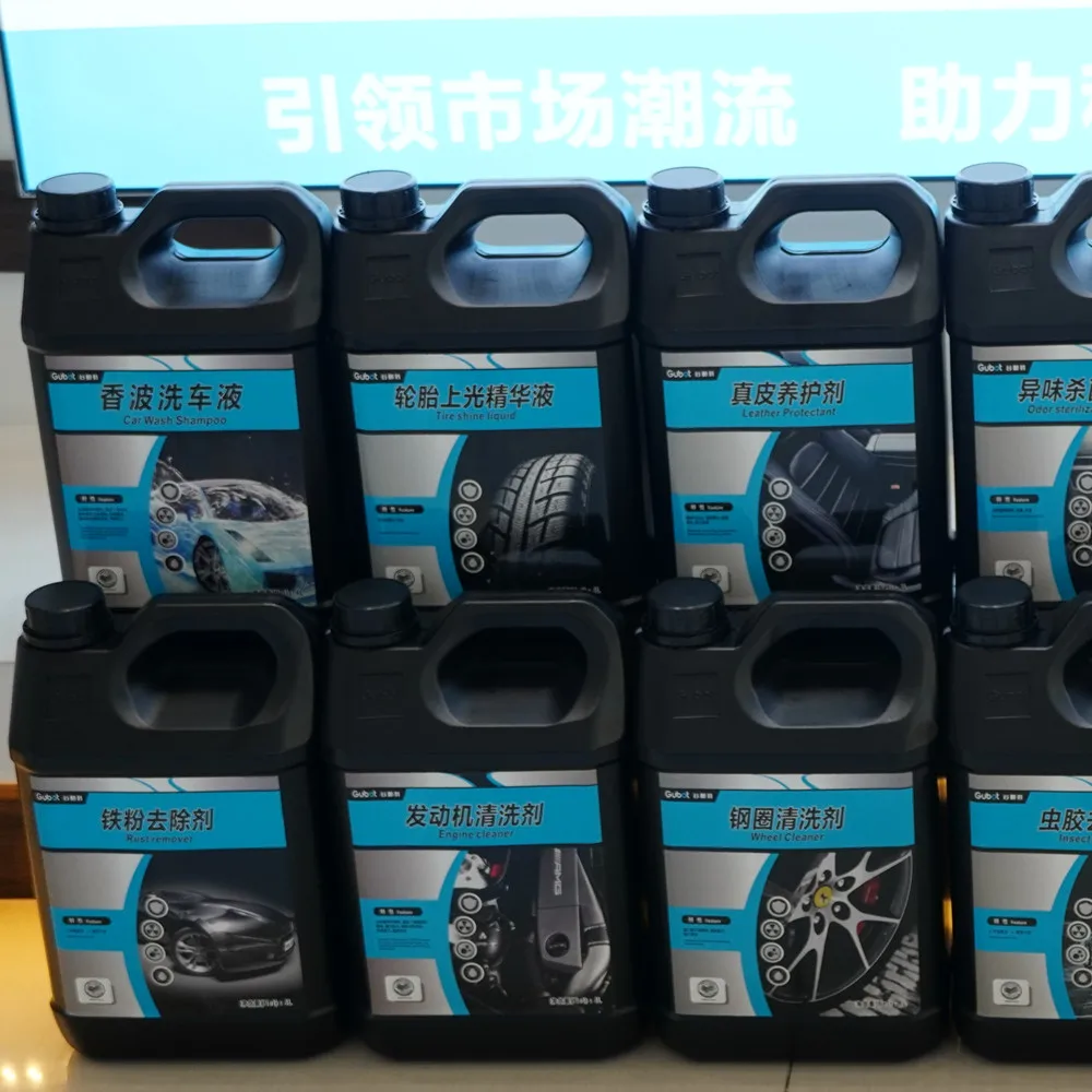 500 мл производитель для чистки салона автомобиля жидкостью под агент, многофункциональный автомобильный интерьер чистой жидкого снимающегося Розничная и оптовая продажа