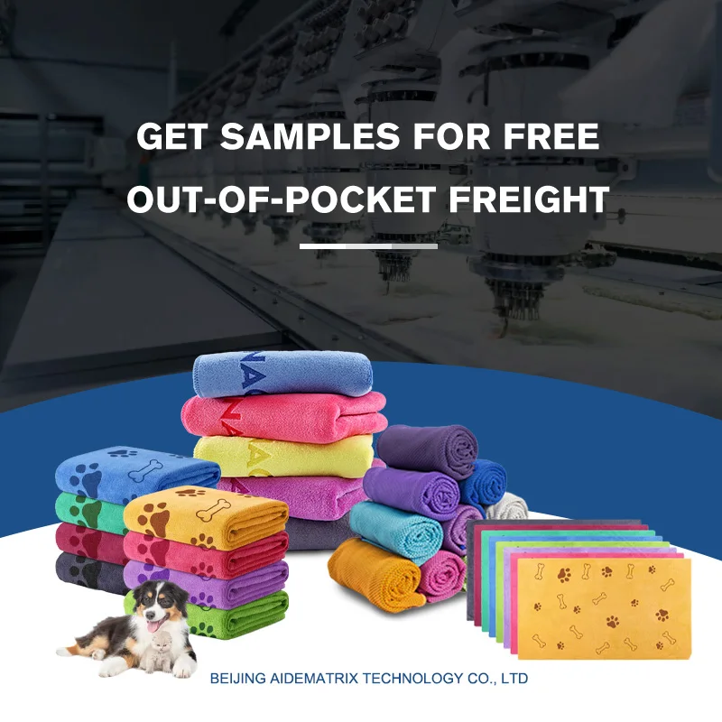 High Quality Pet Products Christmas Pet Bandana Polyester Holiday Gifts Dress Up Dogs Pet Accessories Supplies