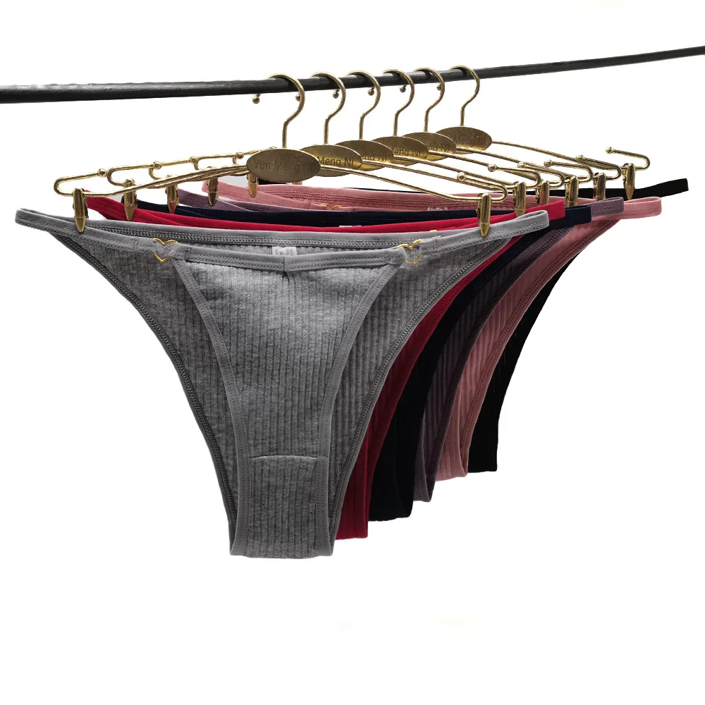 New Design Women Cotton Panties Sexy Low Waist Briefs G String Underwear Heart Metal Decoration Underpants Breathable Lingerie