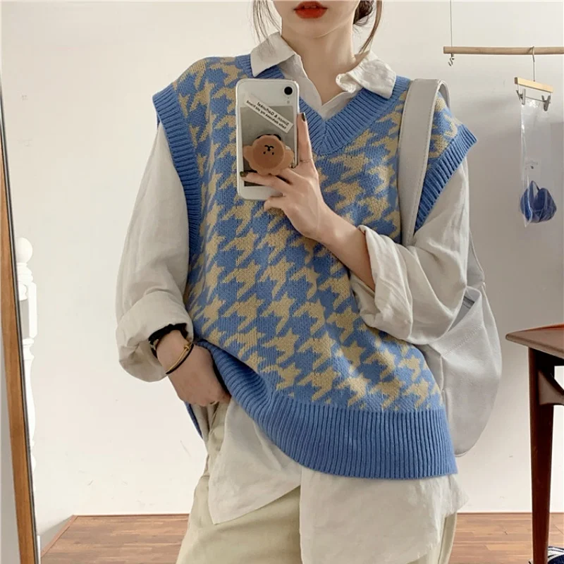 2021 Korea Autumn Retro Houndstooth Sweater Tanks For Women Loose Sleeve V-Neck Waistcoat Female INS Style Knitted Outwear Tops