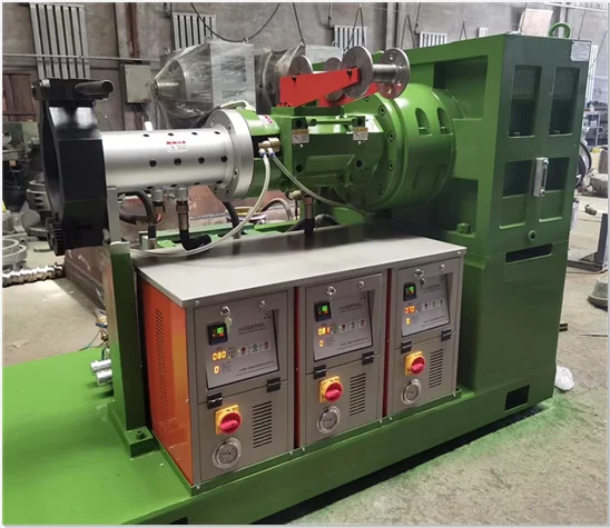 
Vacuum pin-barrel cold feed rubber rolls extruder 