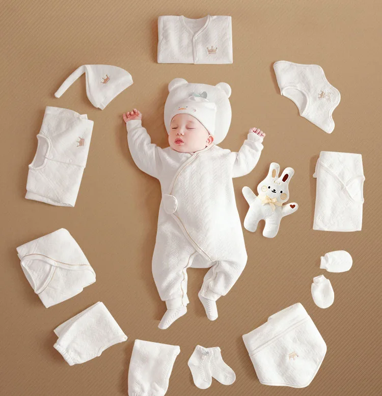 Newborn Layette for Boys or Girls advanced technology baby clothes gift box set 15pcs with Accessories
