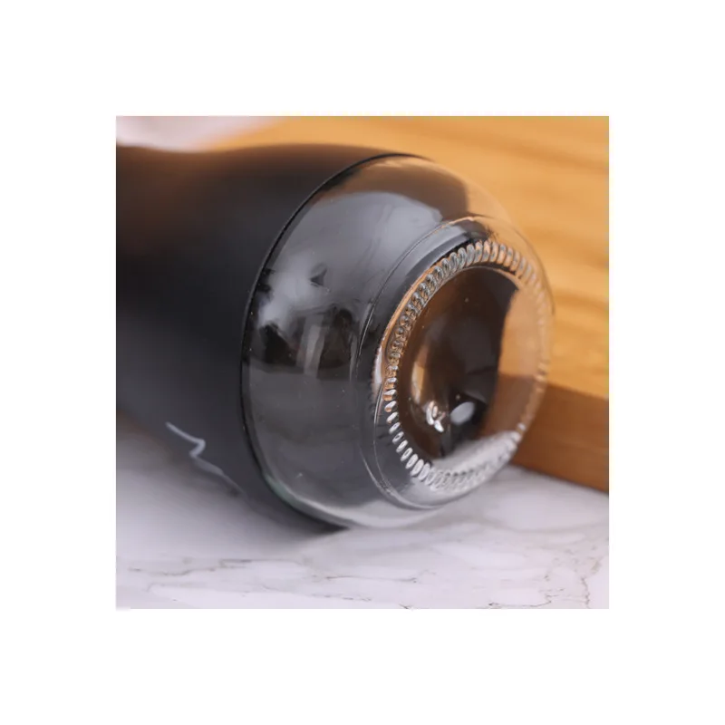 Hot Sale Salt and Pepper Shakers 120ml Glass Bottom Salt Pepper Shaker with Stainless Steel Lid for Kitchen Cooking Table