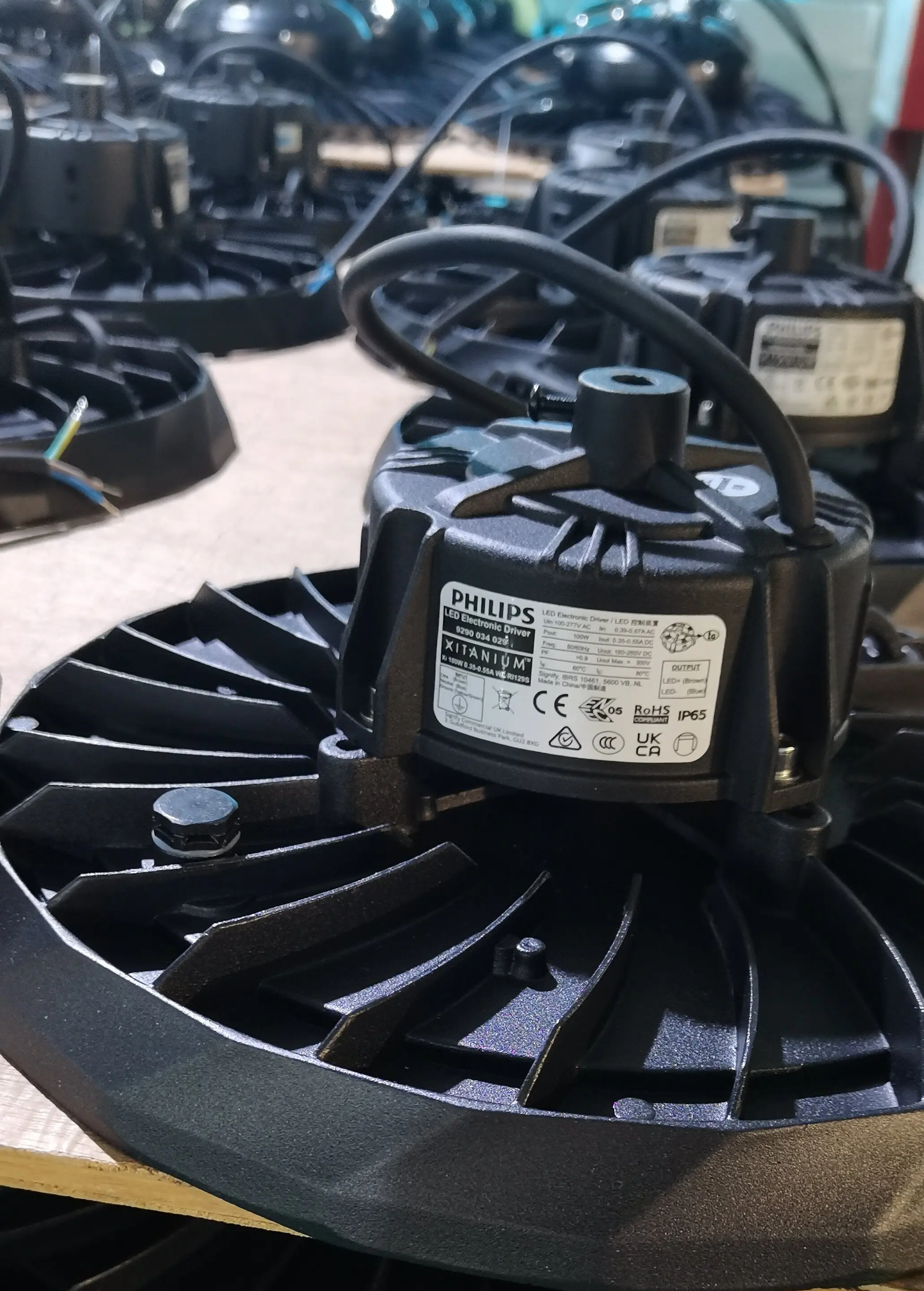 High Lumen Smart Warehouse Light Motion Sensor Dimmable 100w 150w 200w Industrial Led UFO High Bay Light with Phillips Driver