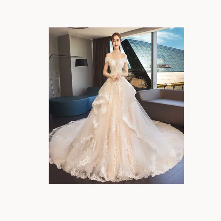 
2019 new design off shoulder lace gowns gorgeous luxury crystal ball gown lace muslim red wedding dress 