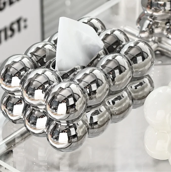 New Arrived Wholesale White and Silver Nortic Artwork Ceramic Tissue Box For Home Decoration