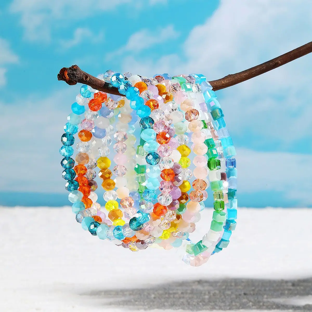 2024 New Bohemian Colorful Elastic Crystal Bead Charm Bracelet for Women Handwoven Cut Crystal Gravel Bead Bracelets