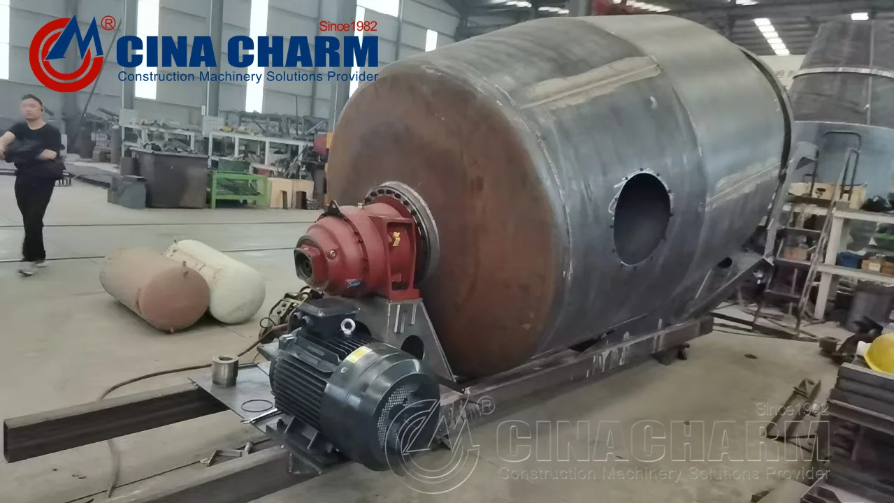 Factory manufacturing 3.0 Cubic Meters Capacity Used Flatbed Trailer Mobile Concrete Mixer Tank For Sale