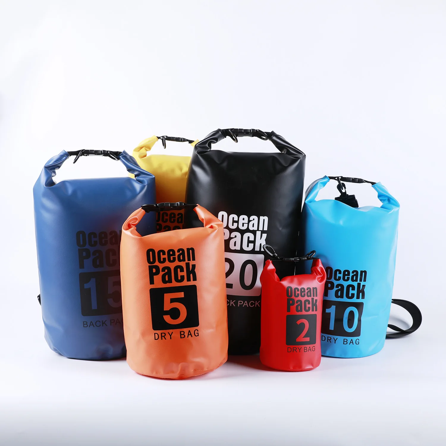Ocean pack dry bag (1)