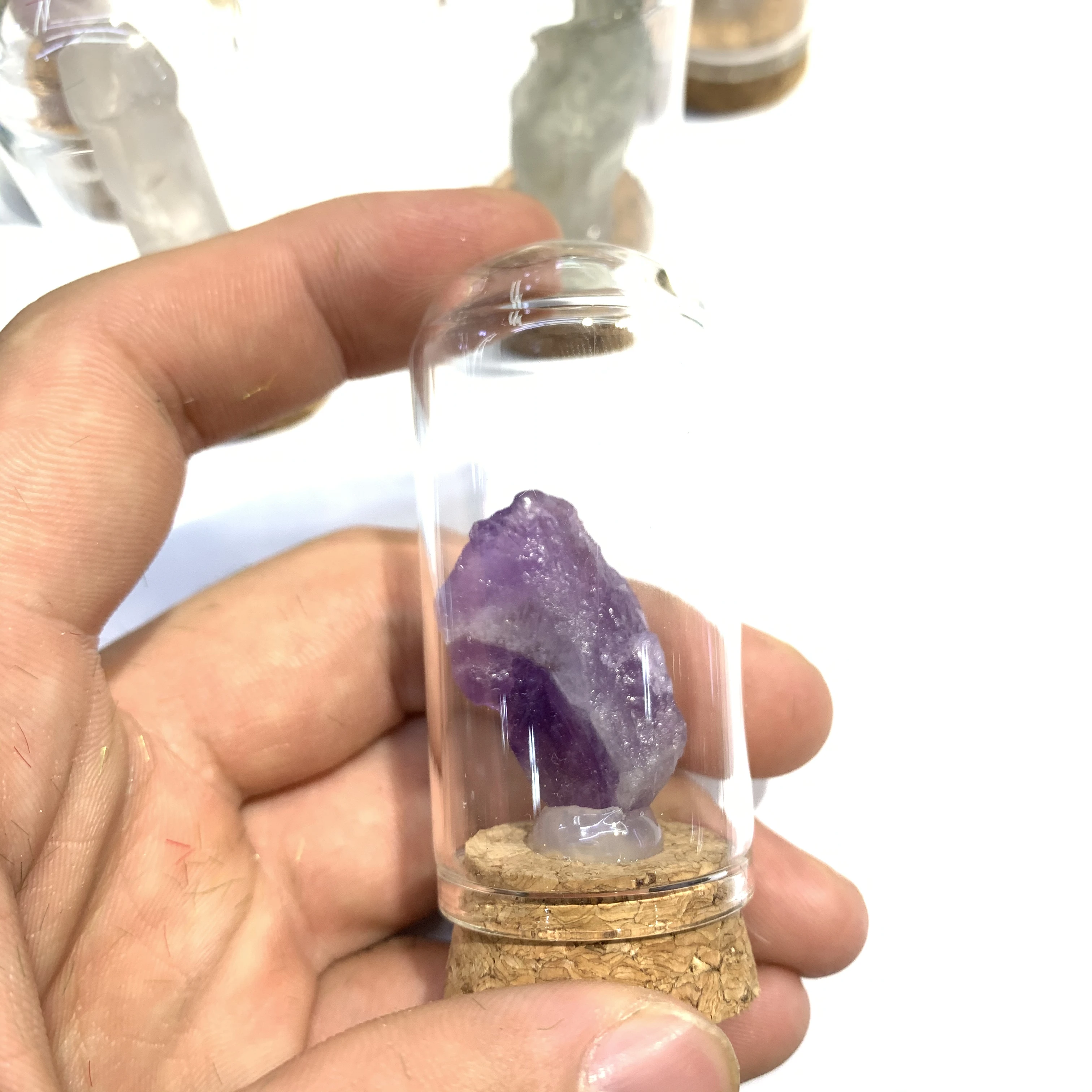 Natural Quartz White Purple Bottle Cluster Healing Mineral Palm Stone Price Art Crystal Craft