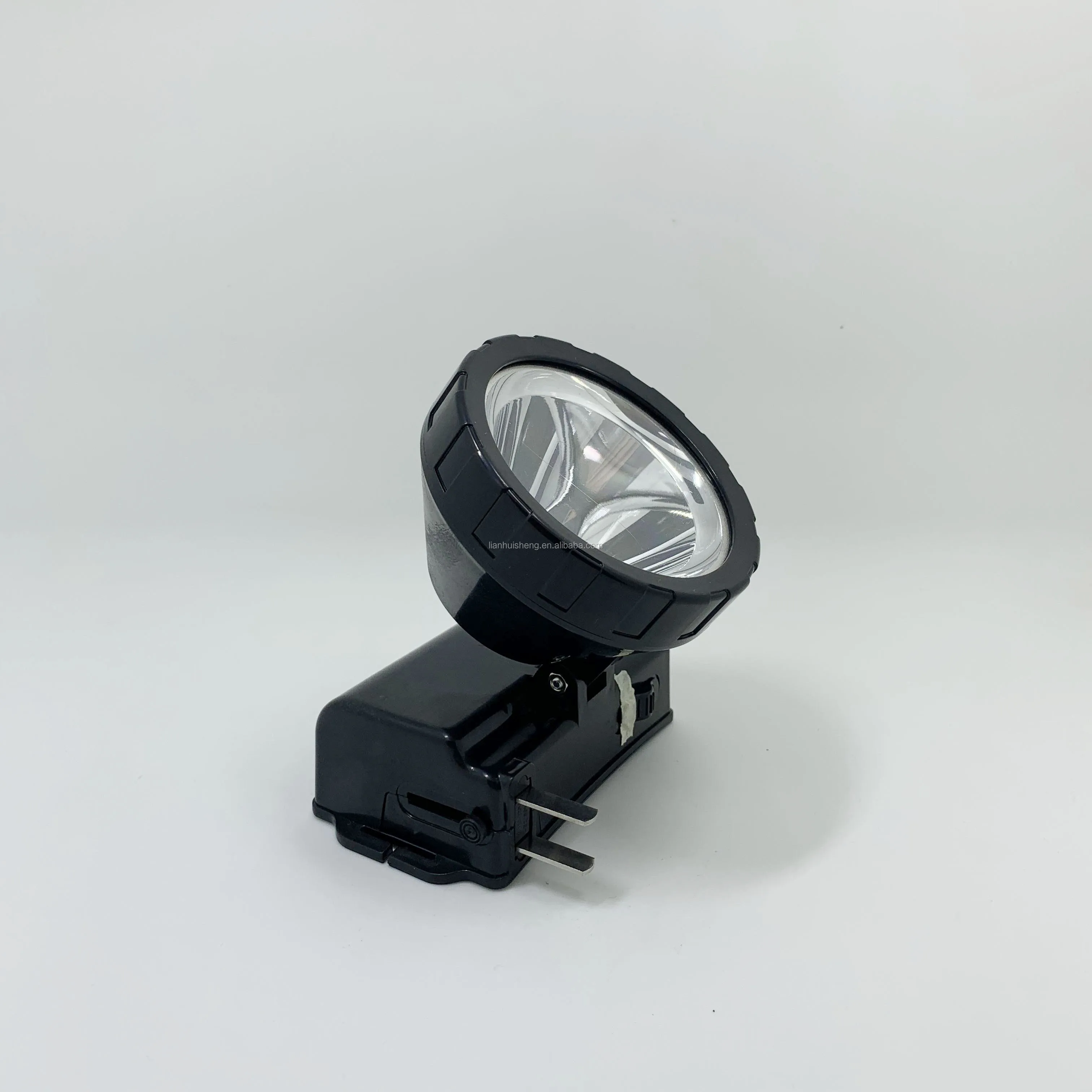 Low price and best-selling led high-power strong light head lamp headset flashlight rechargeable lead-acid battery LED headlamp