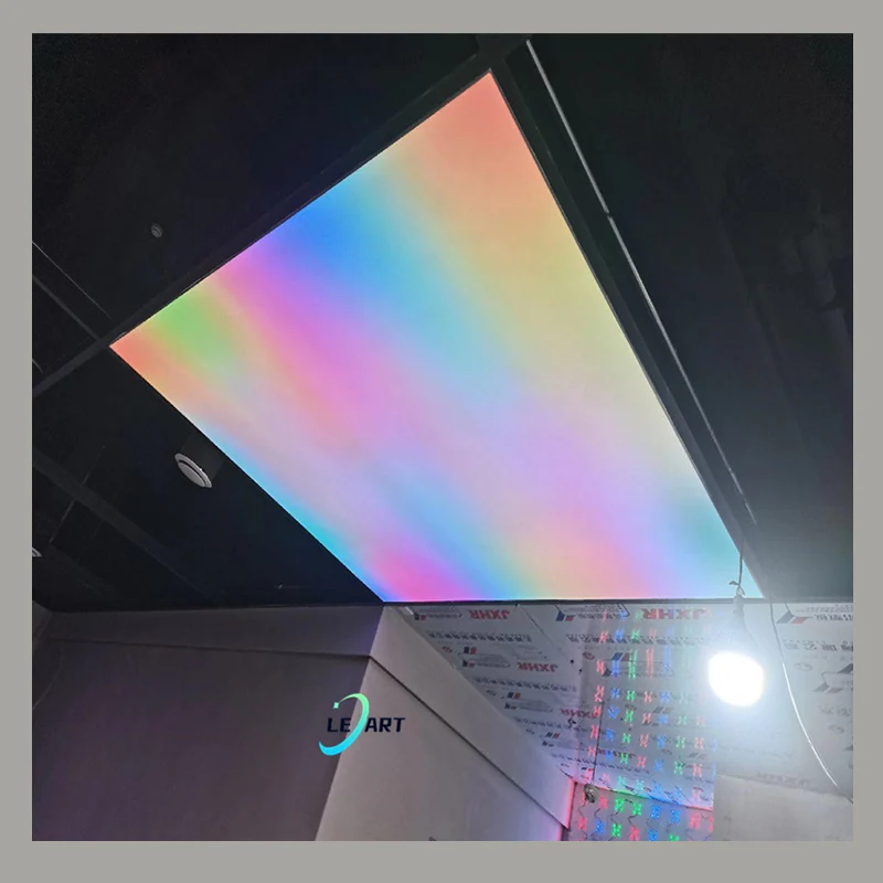 Пластиковый декоративный материал для свадебного зала