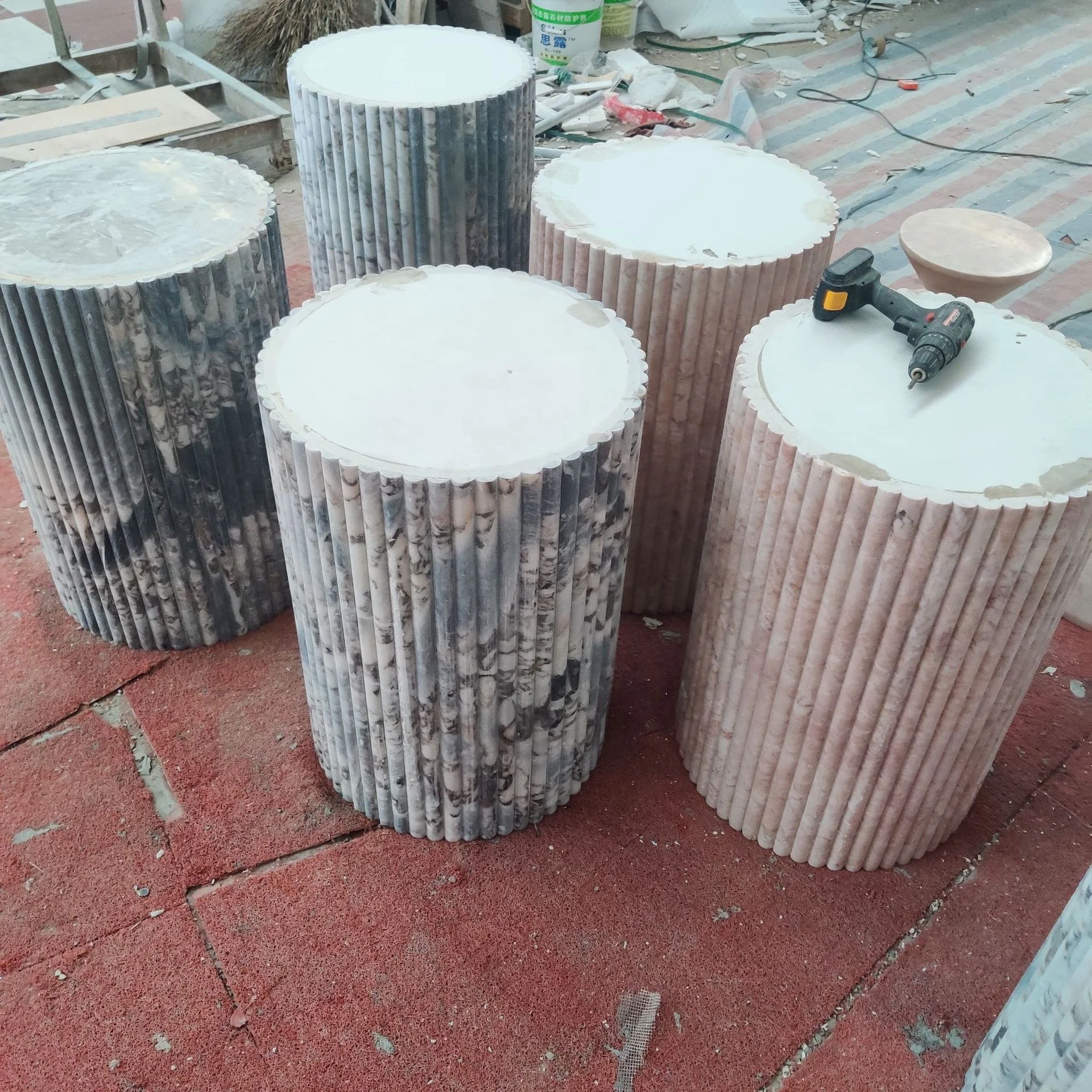 DTH Stone Hot Sale Pink Round Shape Cream Rose Natural Marble Cube Stone Rosetta Plinth Pedestal Column Stand Display Side Table