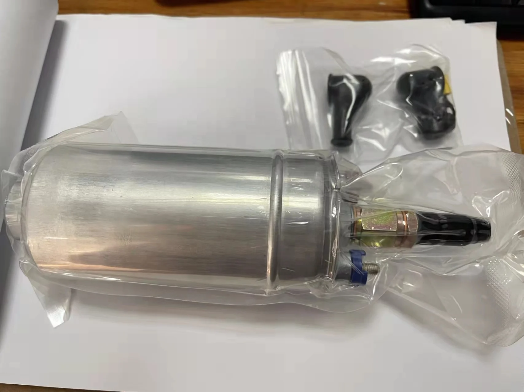 High Performance 0580254044 Fuel Pump 044 Fuel Pump