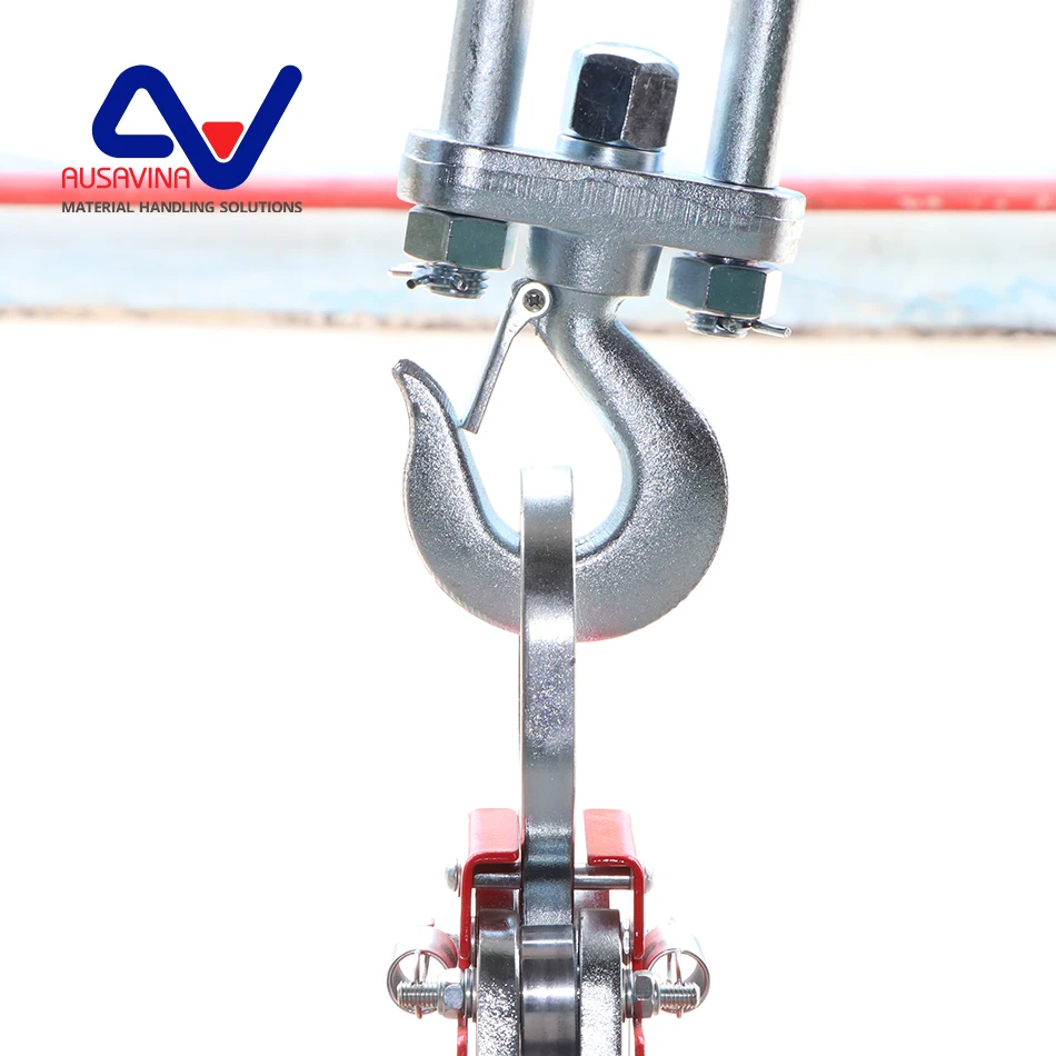 AUSAVINA SWIVEL HOOK