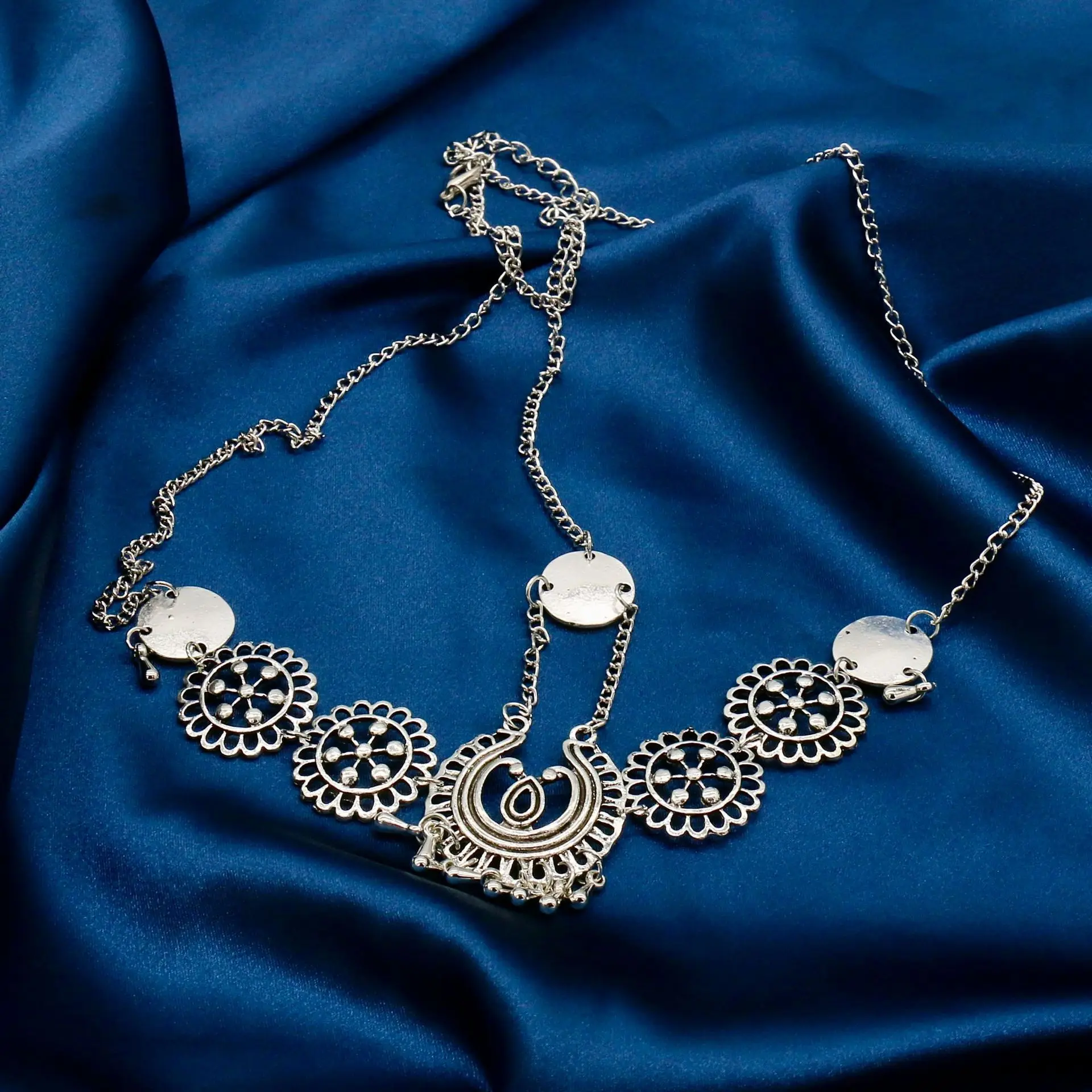 Vintage Ethnic Style Personalized Headwear Metal Embossed Water Drop Tassel Hair Band women hair accessories