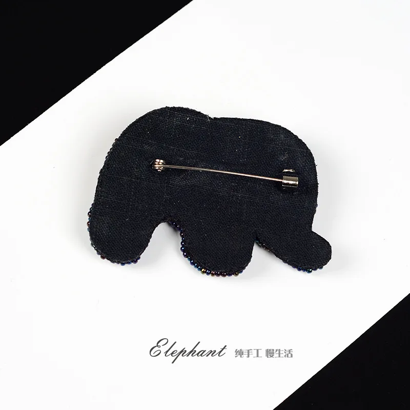 
GUGUTREE embroidery beaded elephant patch cartoon patches badges applique patches for clothing SK-45 