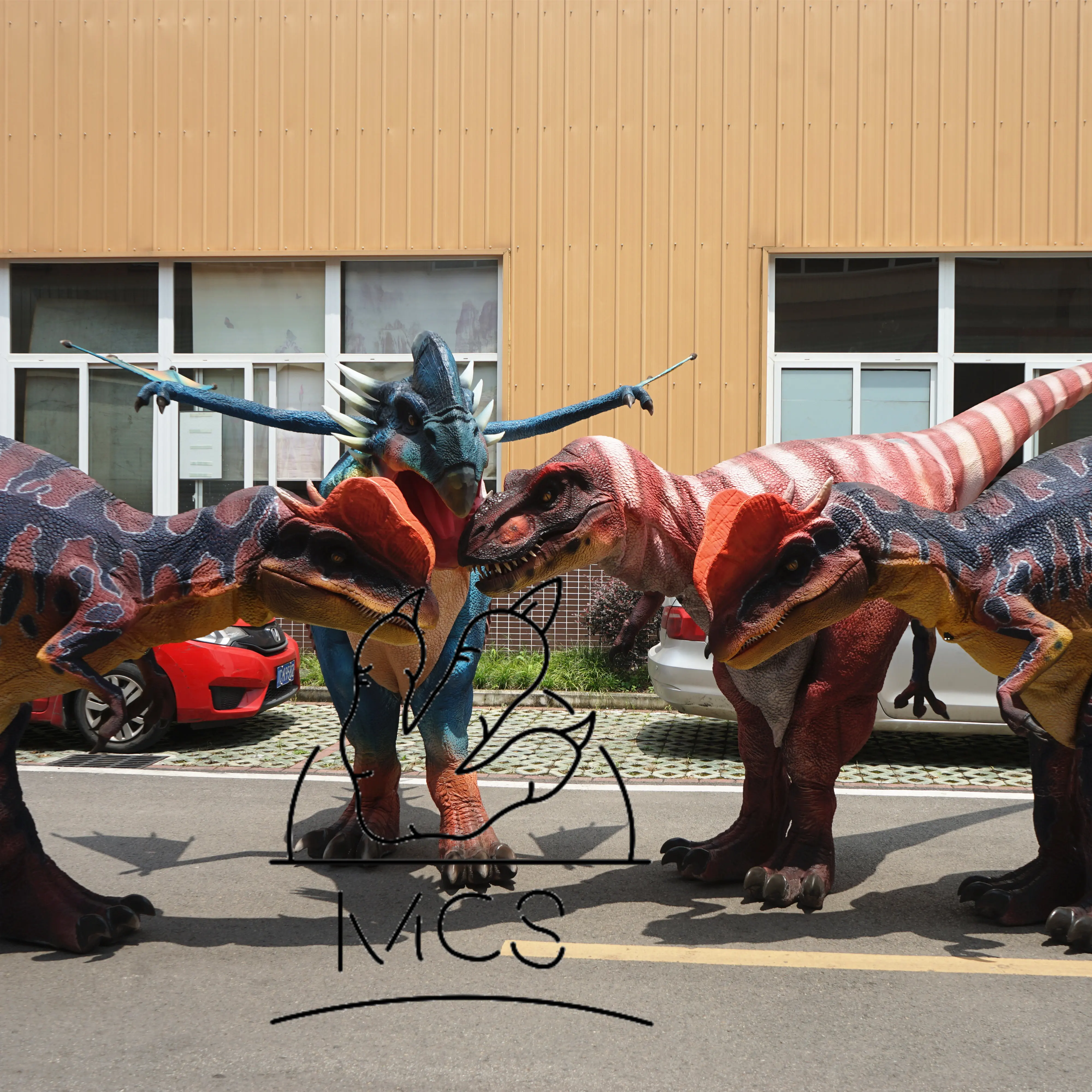 MCS-China Realistic Walking Velociraptor Animatronic Halloween Dinosaur Corythosaurus Costume