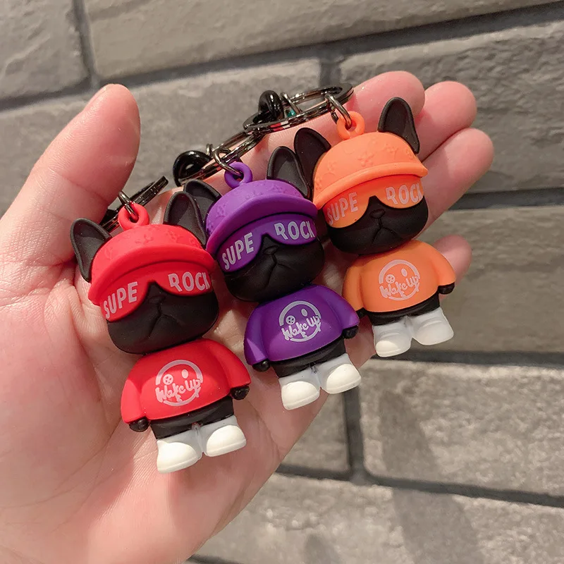 Cool Dog Skateboard Keychain Men and Women Couple Bag Pendant Car Key Ring Chain Accessories Creativity Keyring Gift for Friends