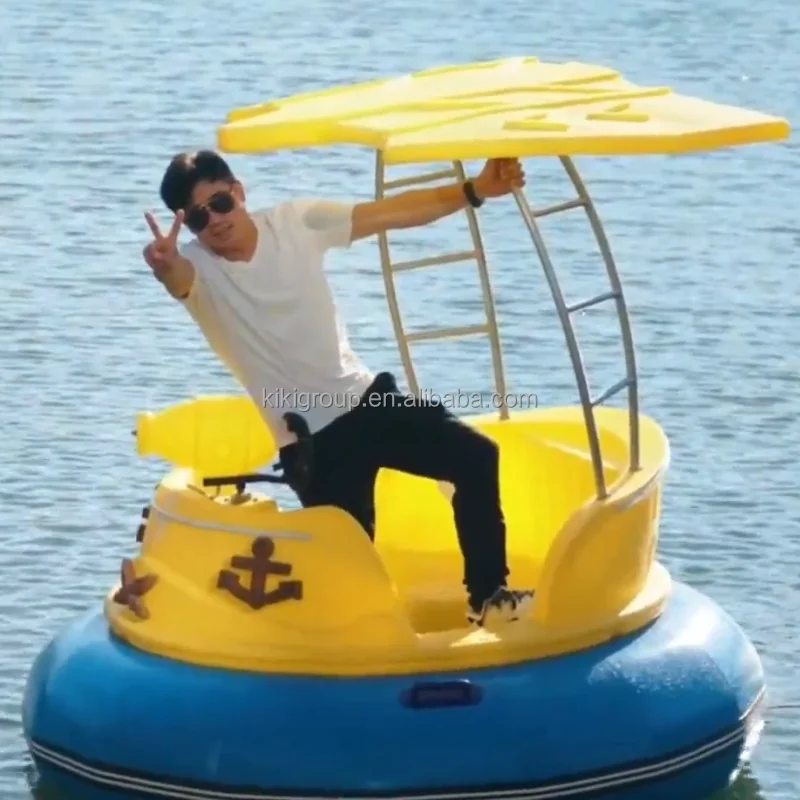 Children playing inflatable boat with motor 12v dc electric motor boat kids water bumper boats for sale