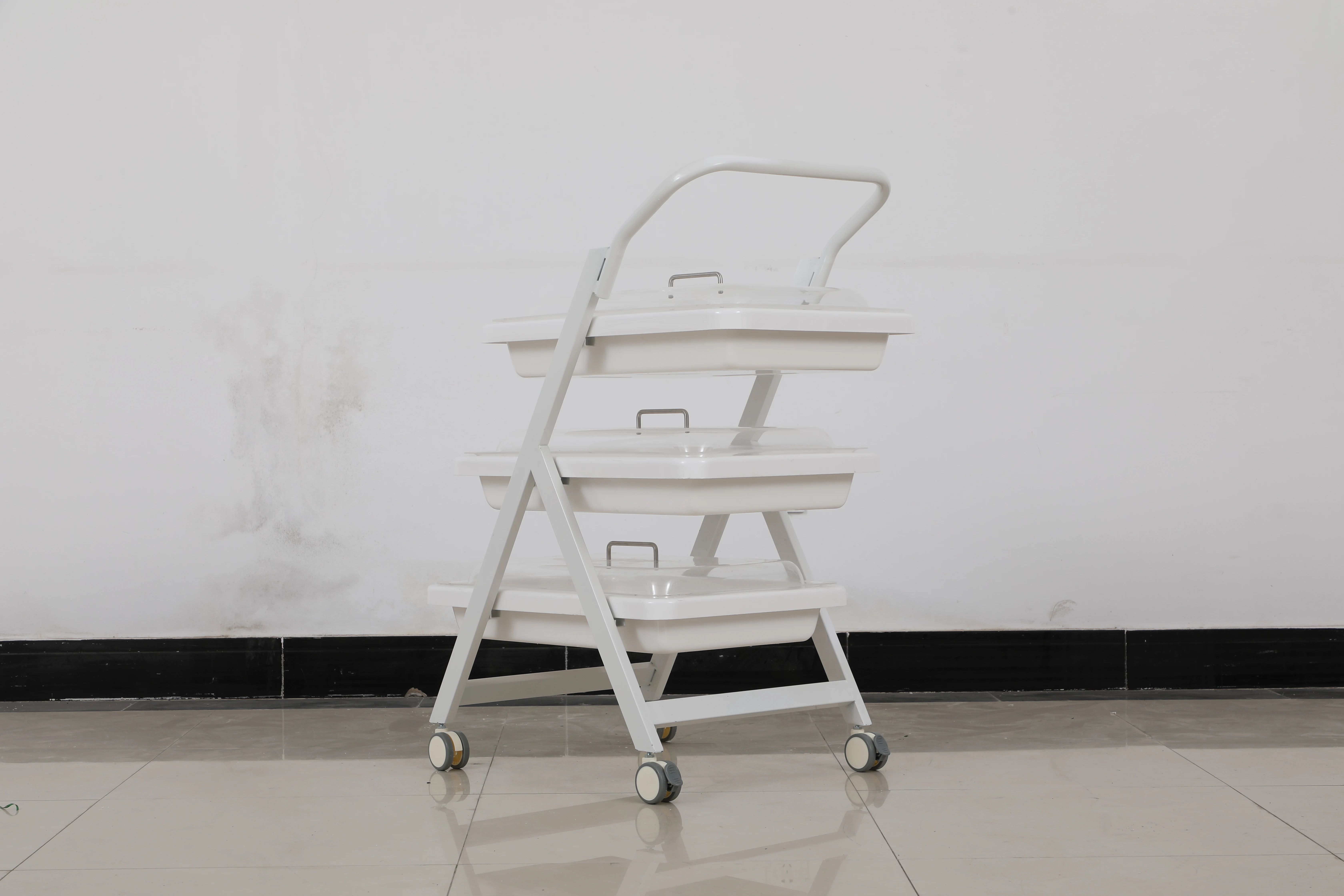 Endoscopic transfer vehicle gastrointestinal operating room instrument trolley