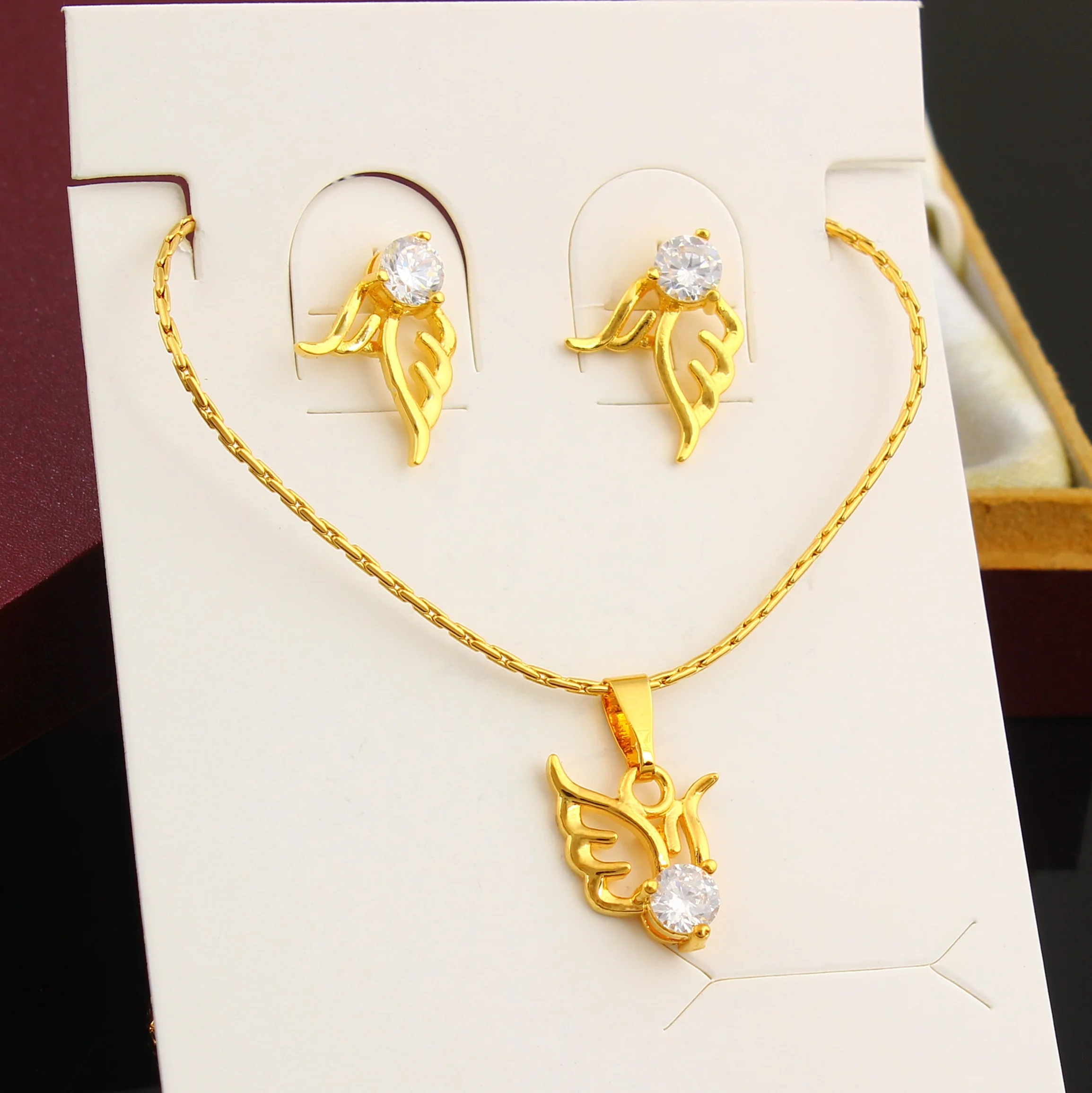 latest fashion jewellery wedding gold jewellery designs 2017 for women