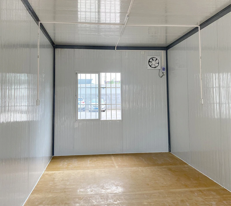 Sandwich panel fireproof container house with canopy