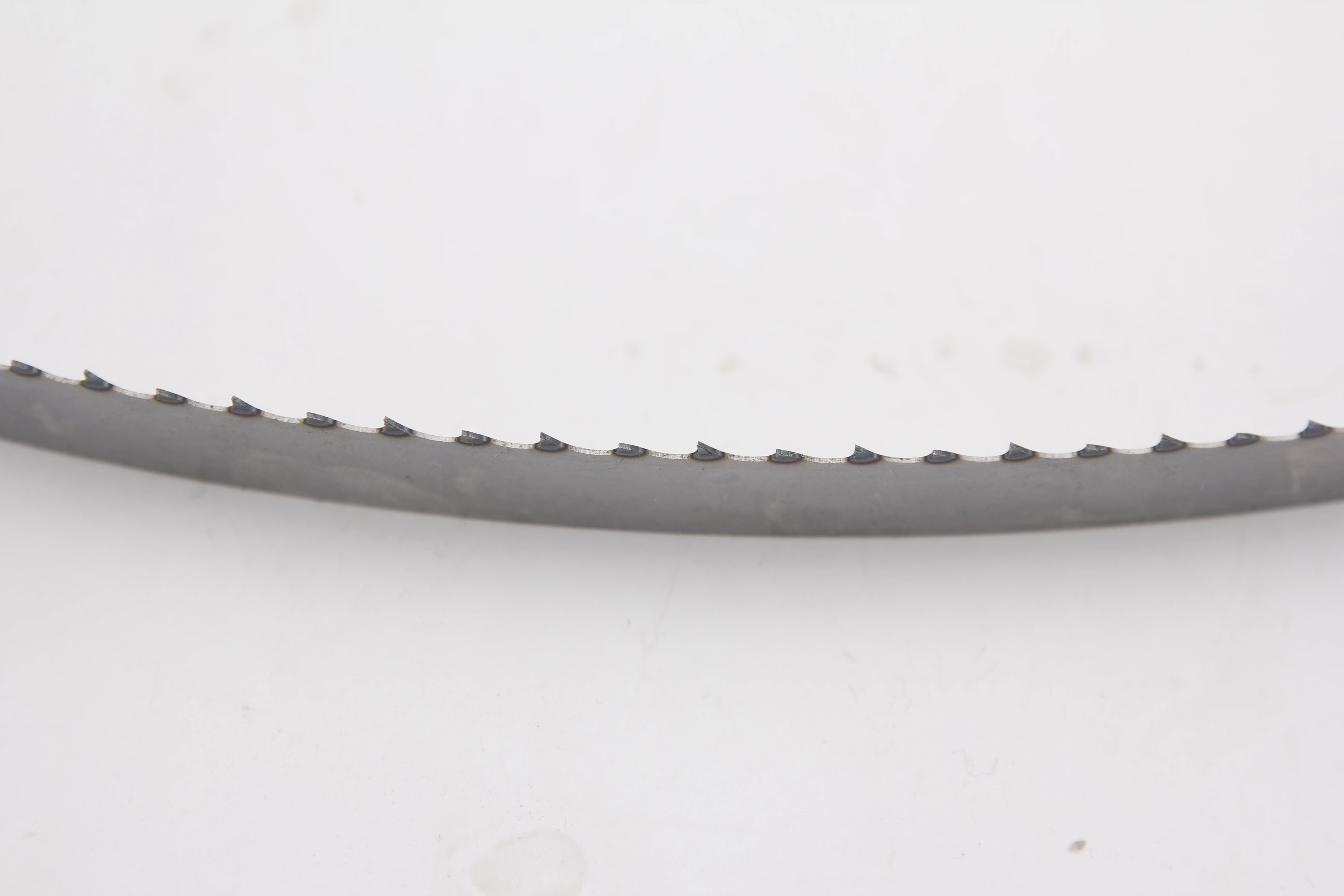 bi metal band saw blade `for cutting steel bundles solids tubes and structurals