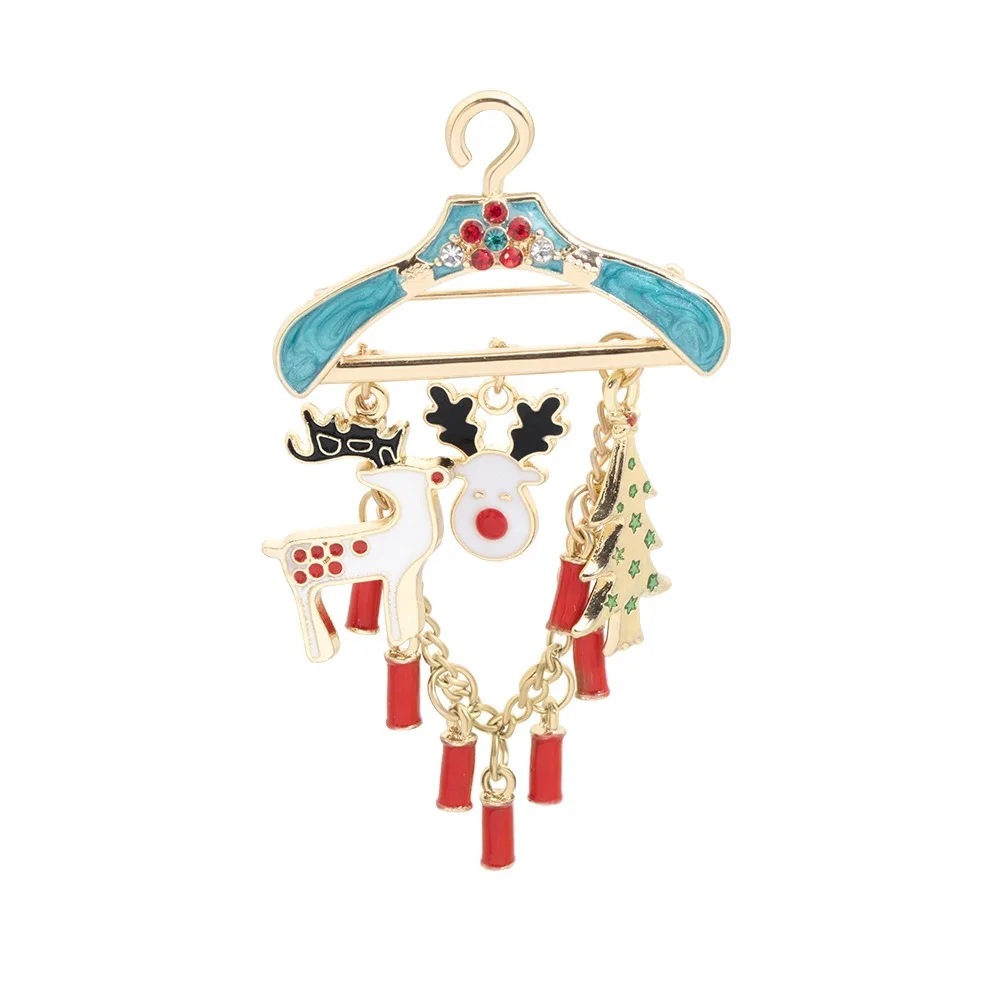 New Christmas Badges Design Custom Enamel Pin Christmas Tree Snow Man Lapel Pin Candy Socks Metal Brooch