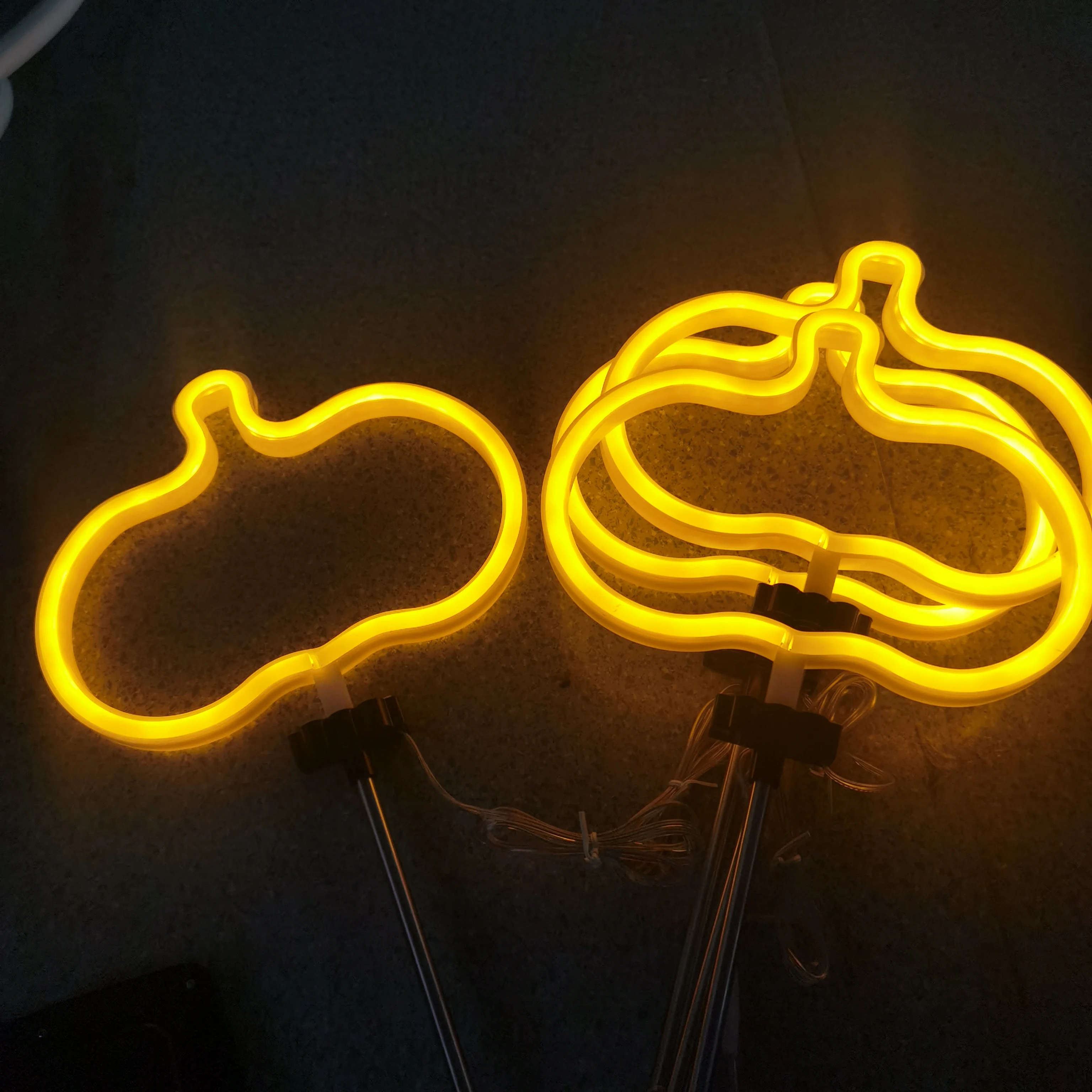 Sun Charging Customized Solar Lawn Neo Light Sign New LED Flexible Wedding Party Salon Bar Modern Store Decorative Ceiling Light