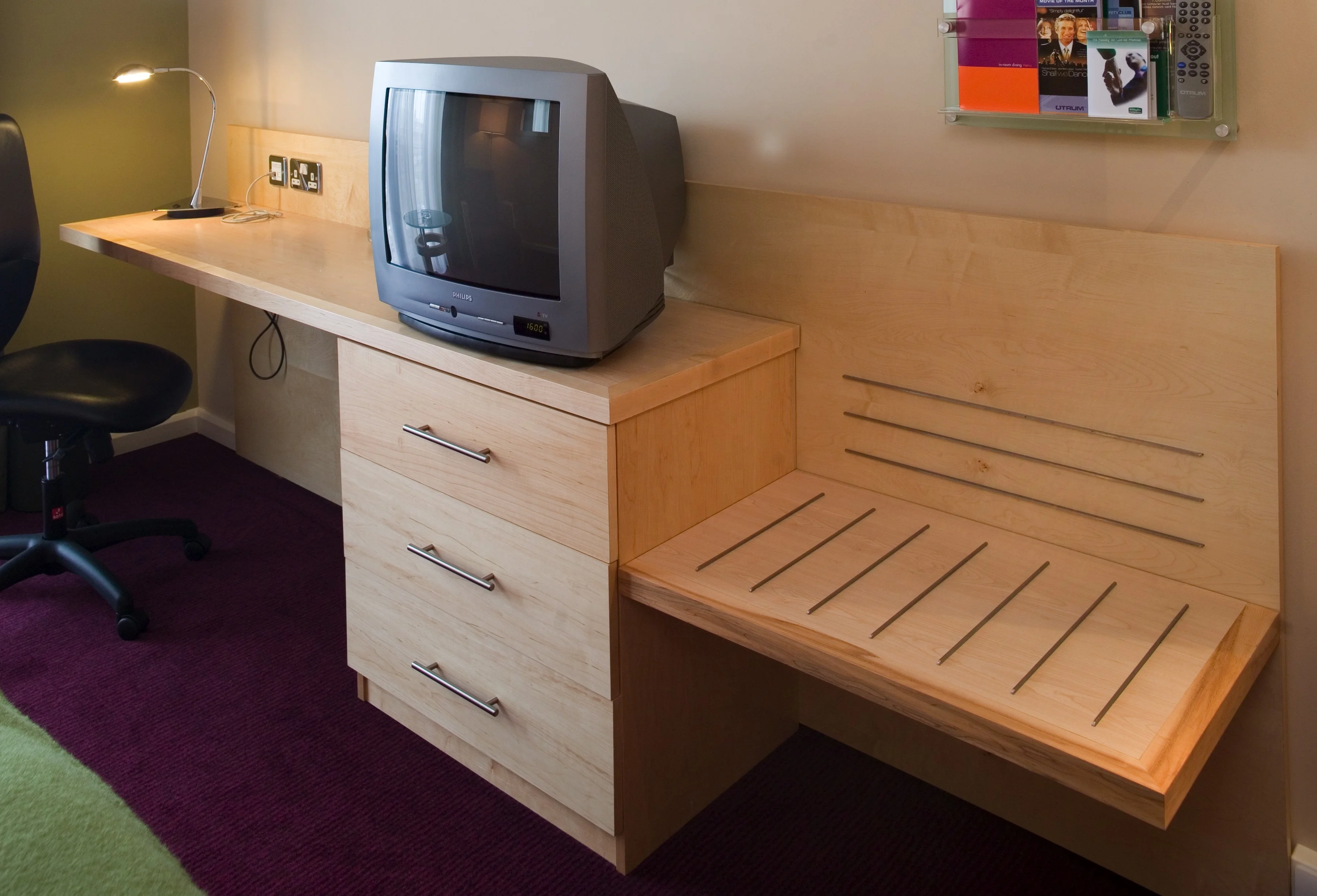 New Top Quality One Stop Solution Light Color Dubai  Fittingsure For Hotel Guest Room