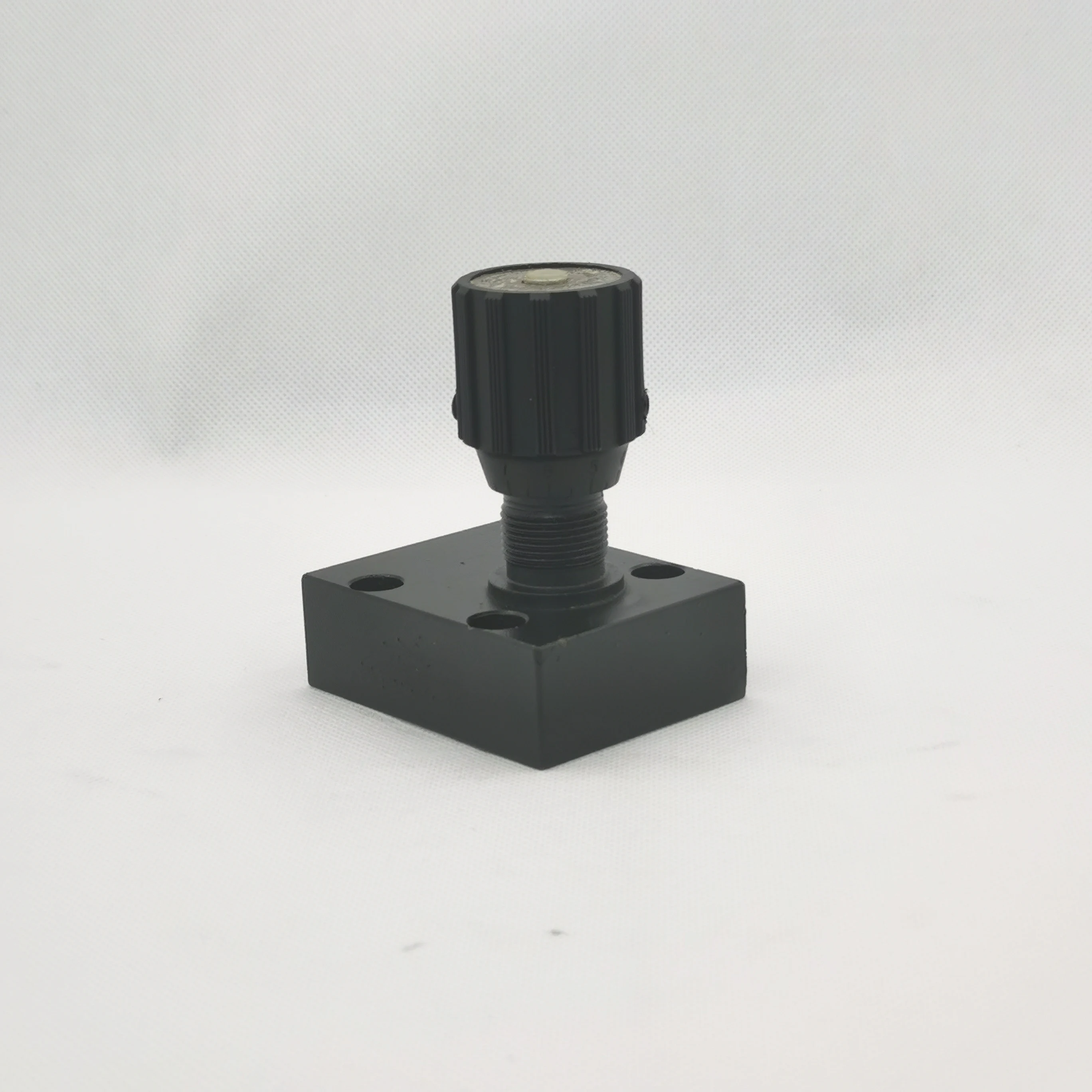 Hydraulic Flow Control Throttle Check Valves Directional Automatic Flow Control ValveDVP10-1-10B/