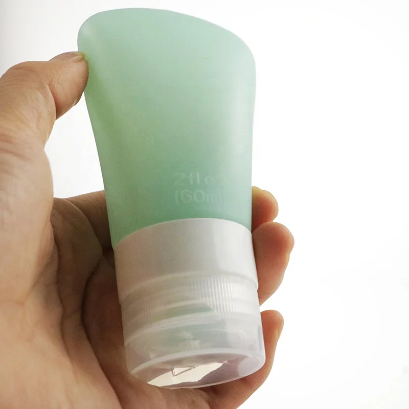 Hot Selling Innovative Product Ideas Reusable Portable Travel Accessories Squeeze Shampoo Bottle Toiletries Set