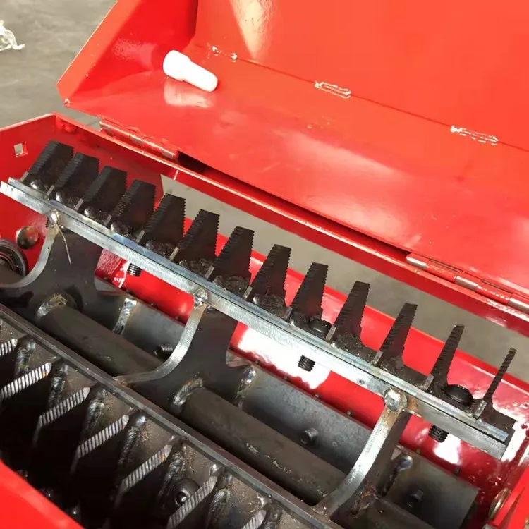 Hay cutter breed cattle and sheep horizontal wet and dry dual-use small large dozen feed cutting straw crushing kneading silk ma