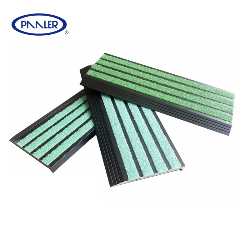 Factory Wholesale Non-Slip Aluminum Stair Parts Emery Carborundum Edging Strip Stair Nose Aluminum Stair Nosing