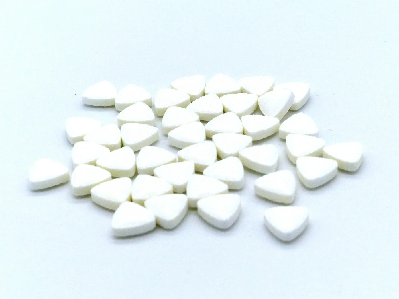 Triangle-Shaped Calorie-Free Stevia Sugar Hard Candy with Fruit Flavors Candy Type