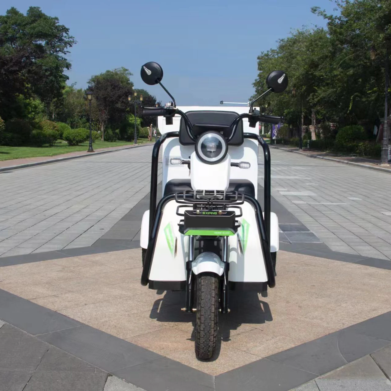 Tricycle Efficient Solution Three-Wheeler Refrigerated Cabinet Freezer Cargo Convenient Delivery for Urban Areas For Popsicle