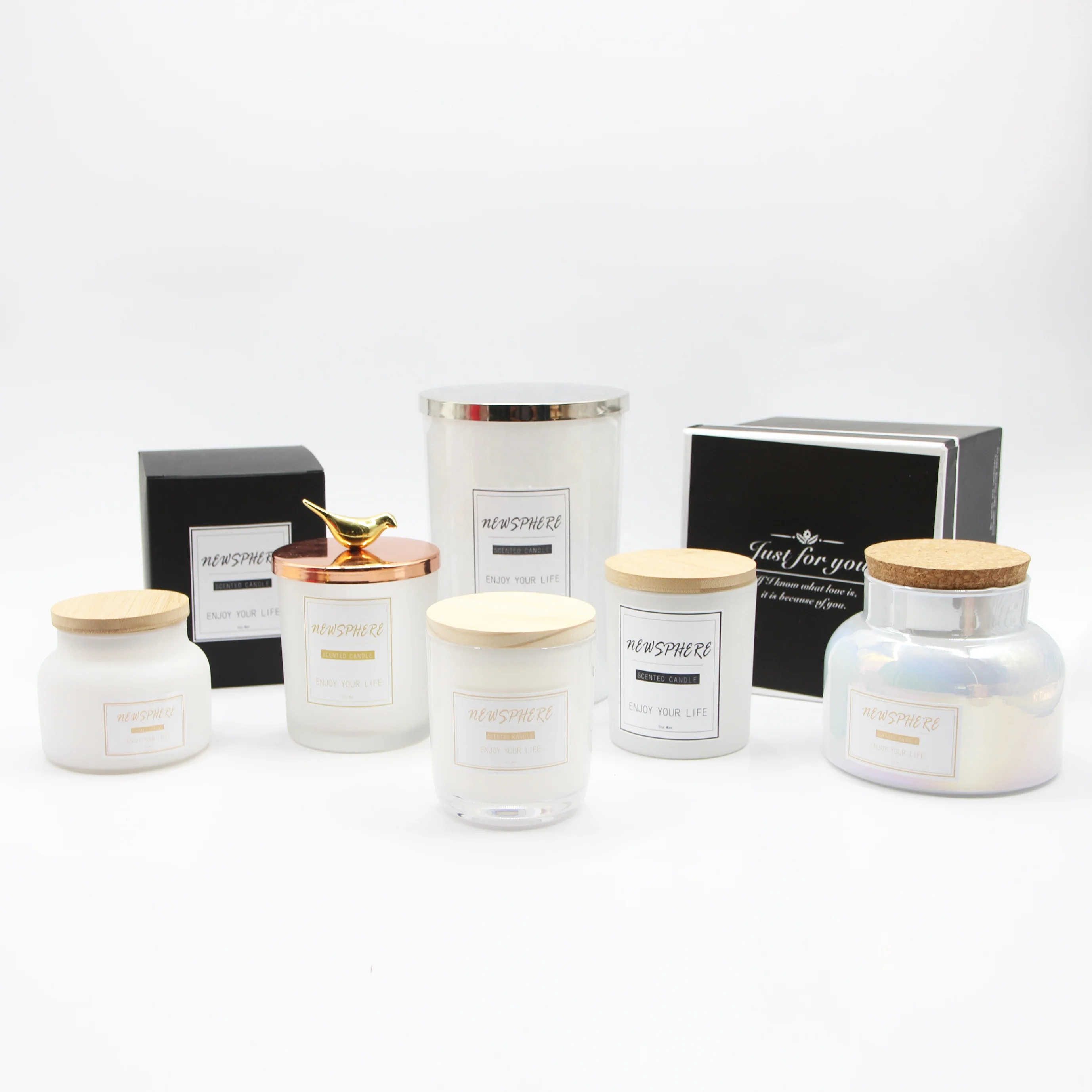 2024 Luxury New Design Frosted Shiny Matte 3 Wick 12 oz 14oz Scented White Glass Candle Jar Holder with Wooden Lid