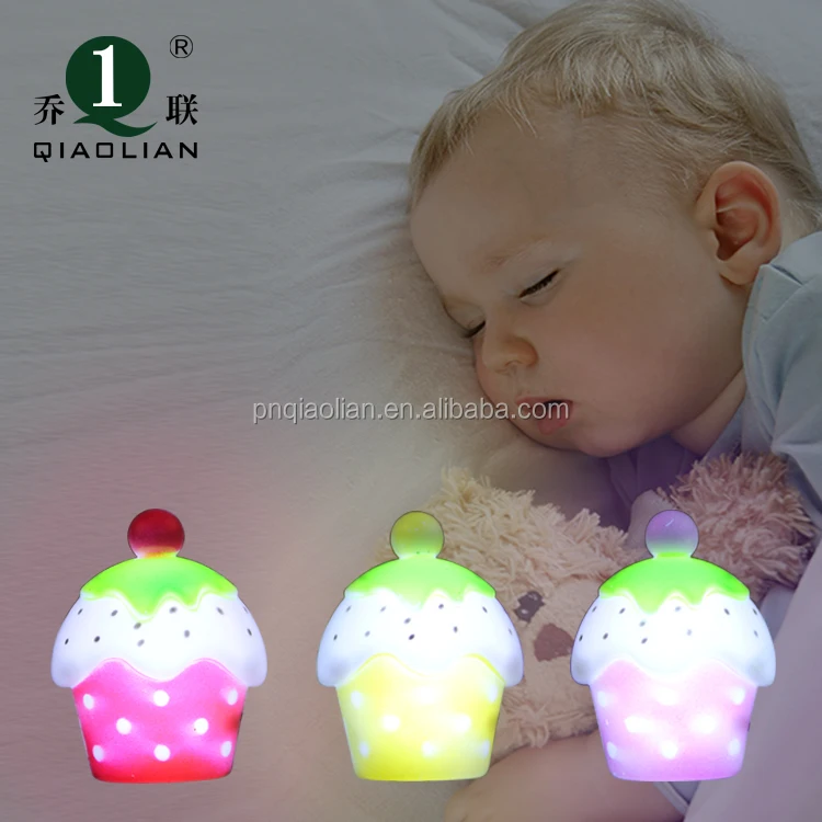 Qiaolian Long Working Cup Cake Design Portable Led Night Light Save Electricity Durable Bedroom Switch Nightlight 1W Mini Light