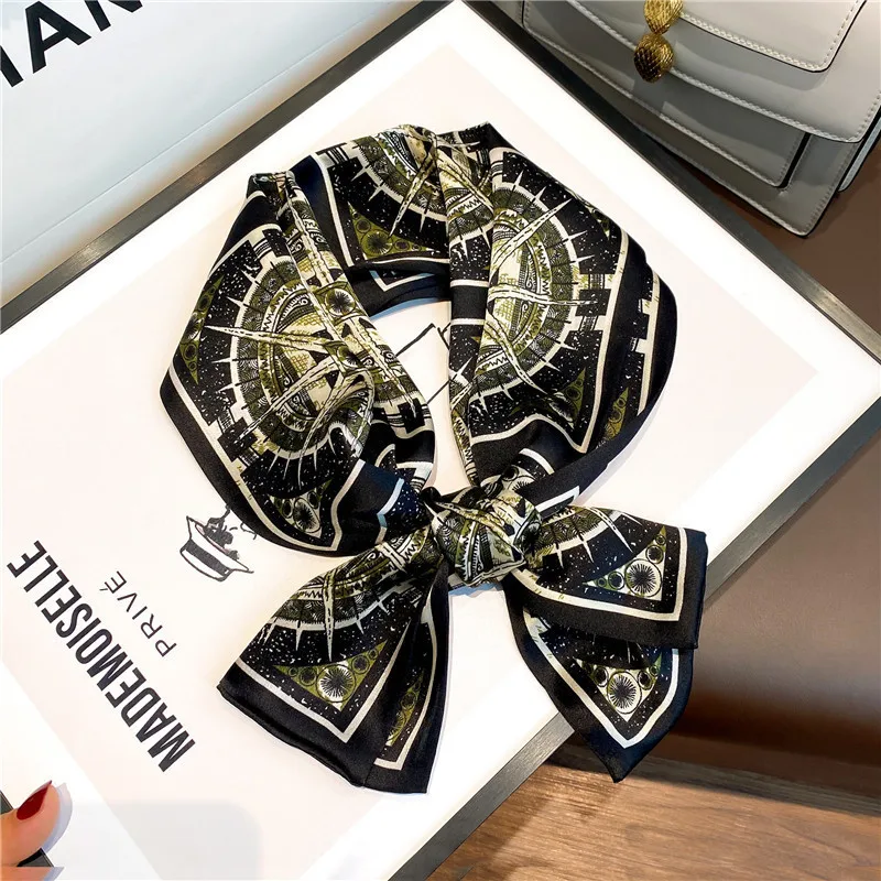 Wholesale Fashion Comfortable Modern Design Digital Printing Women Large Square 100% Silk Scarf