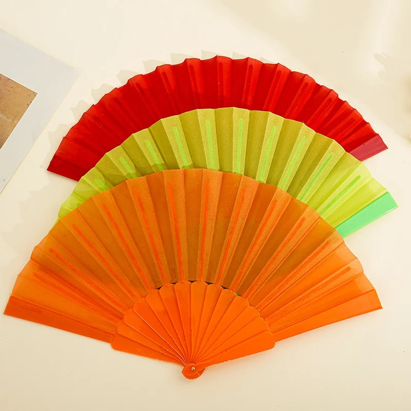 Vintage Plastic Folding Fan Chinese Style Retro Hand Held Fan Art Craft Japanese Decoration Home Wedding Folding Hand Fan