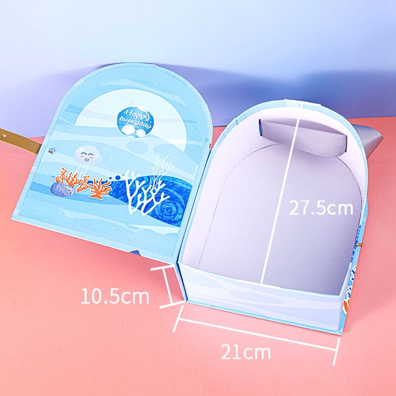 custom pattern and logo cartoon Dream House gift baby one month back gift box candy packing boxes