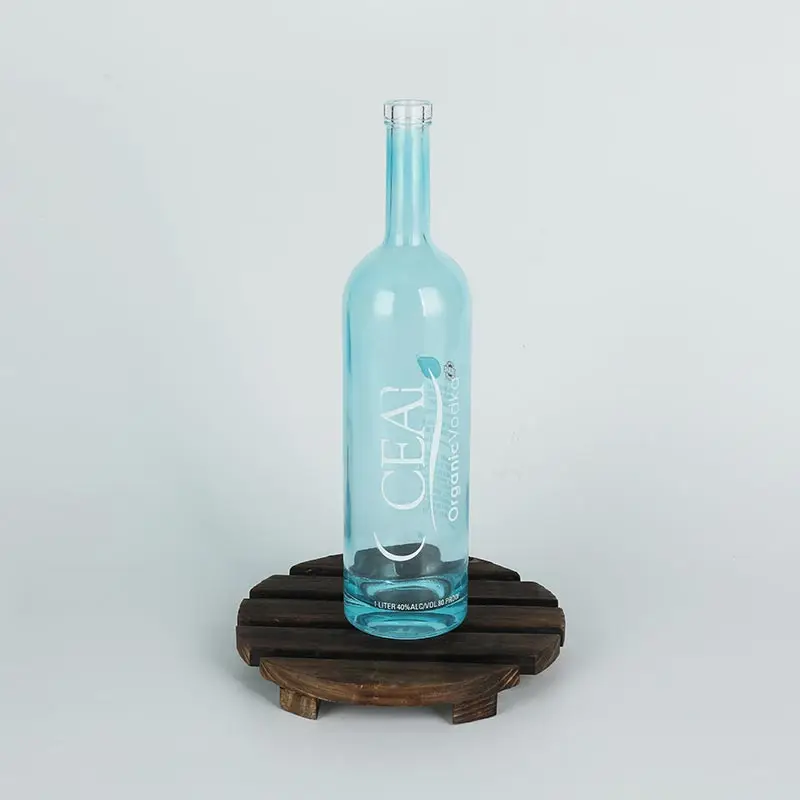 High end blue clear glass arizona bottle liquor packaging gin whiskey large 1 litre glass liquor bottle with bar top cork