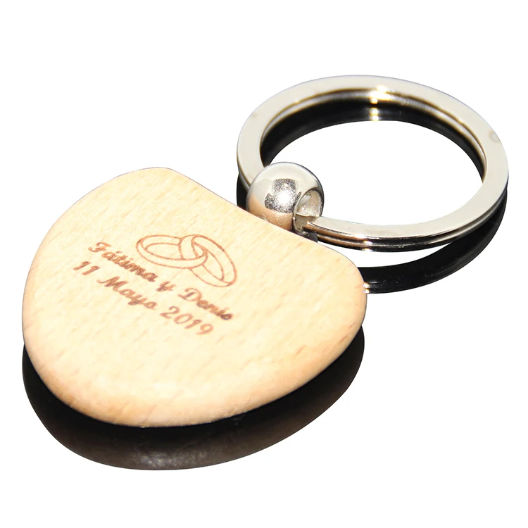 Wholesale Custom Wooden Material Key Tag Holder Ring Wedding Gifts Souvenir Heart Shaped Wood Carving Keychain
