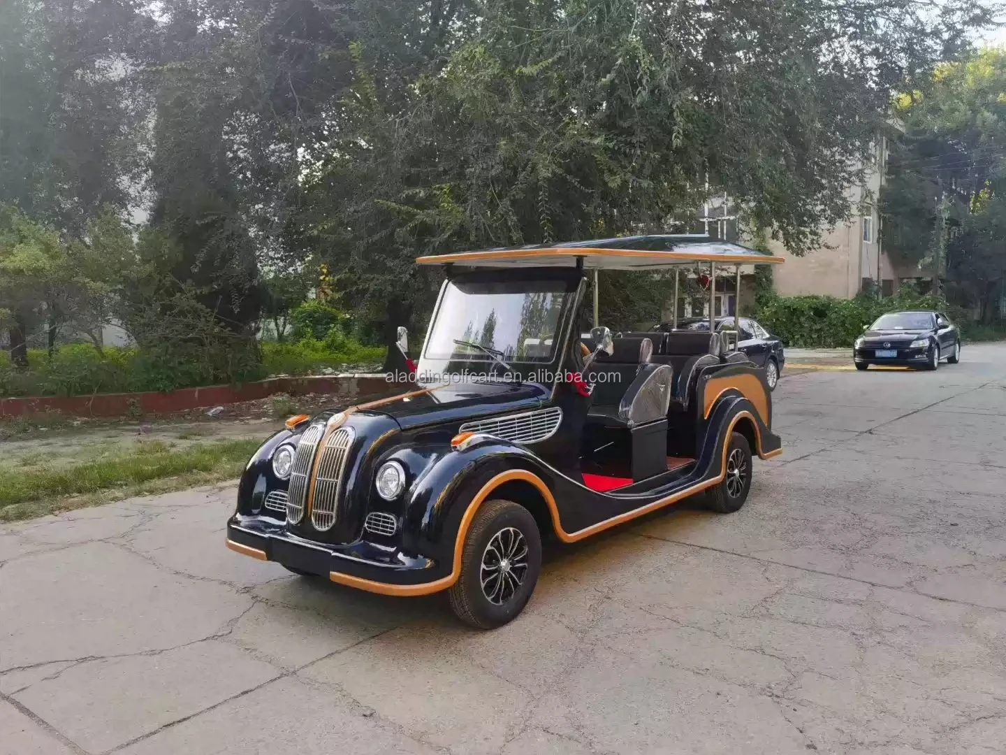 Китай 8 мест Электрический туристический автобус классический автомобиль