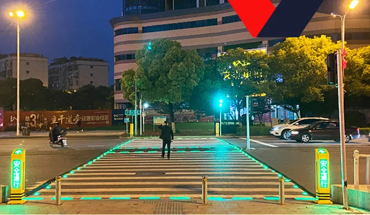 Factory Priced Outdoor LED Pedestrian Traffic Light Intelligent Floor Tile Crosswalk Zebra Crossing Ground Warning Traffic Light