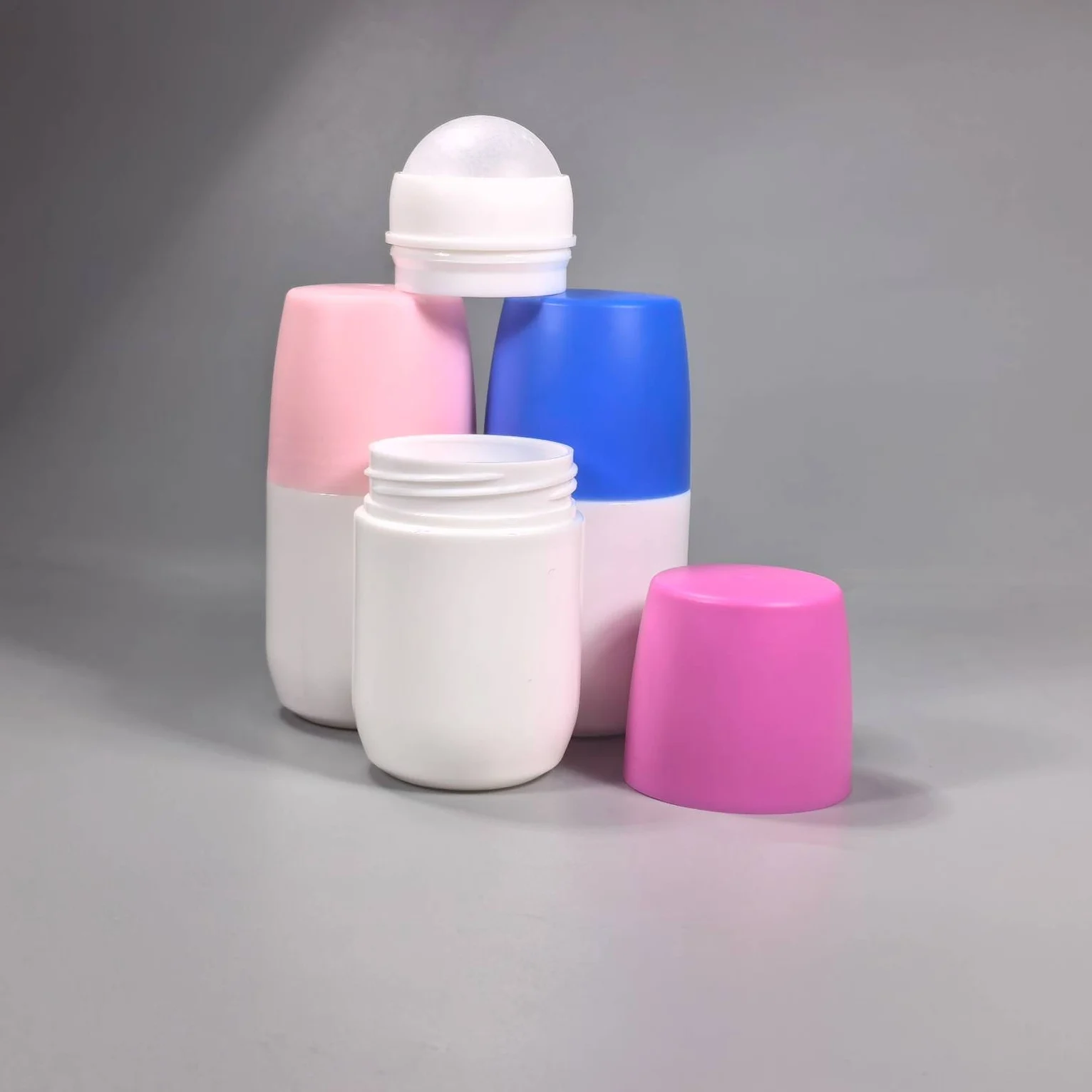 2024 new Special plastic empty ball bottle cantiperspirant deodorant  skin care container 50ML  roll-on bottle
