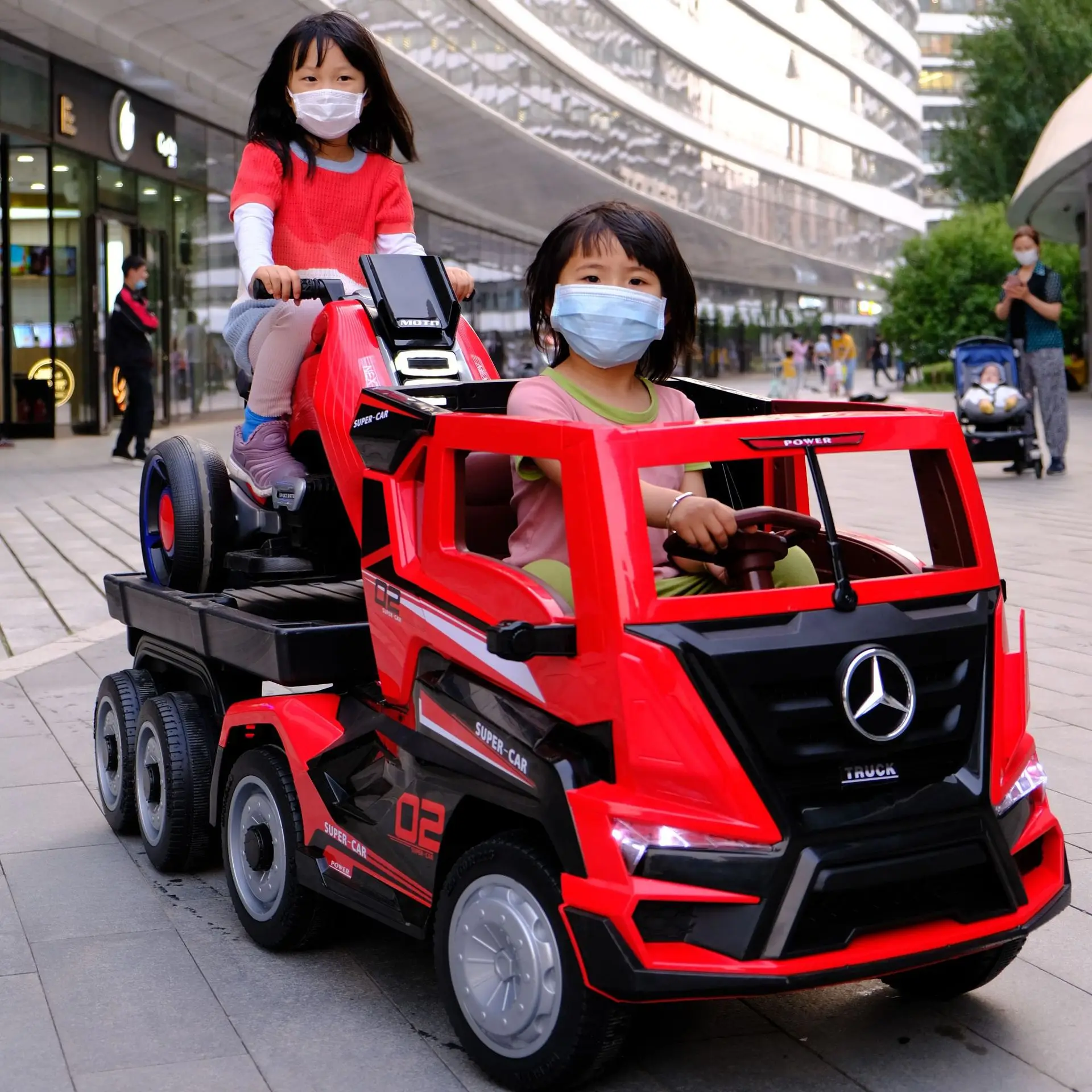 12V Kids Electric Truck Ride On Car With Remote Control For Children To Drive