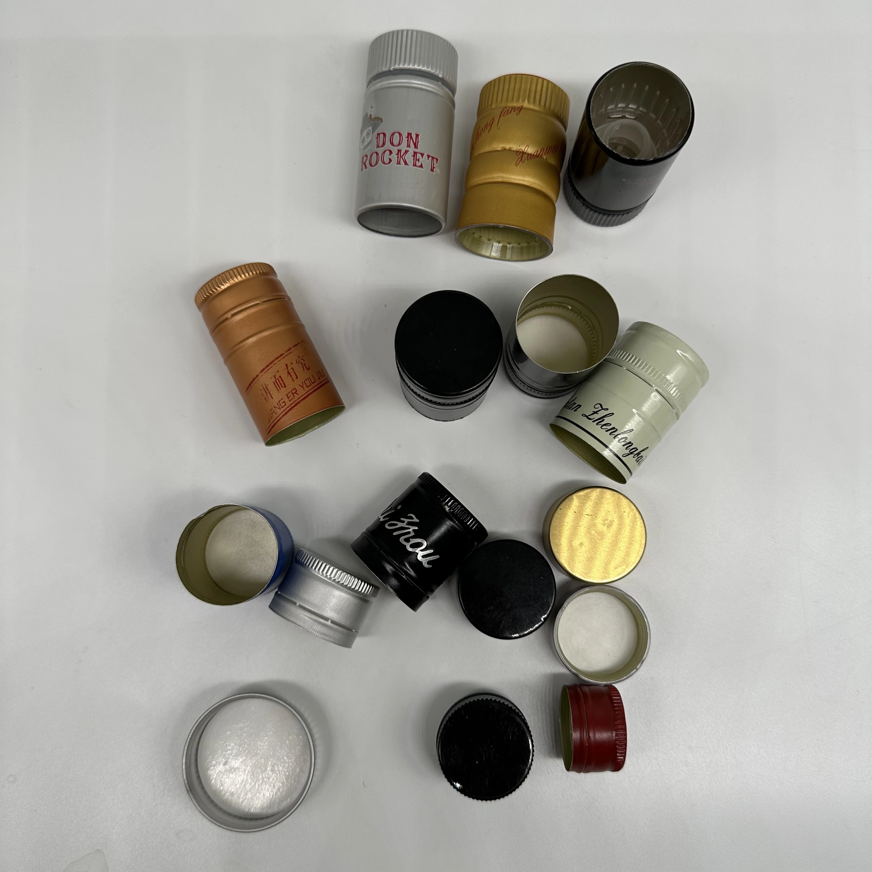 Aluminum screw cap Alcohol glass bottle Liquor glass bottle use leak-proof lids cap Metal screw cap
